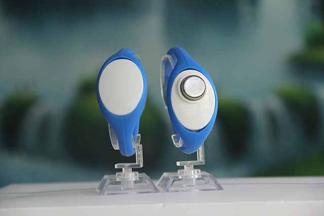 ic腕帶創意拍拍燈定制注意事項 ic腕帶創意拍拍燈定制注意事項