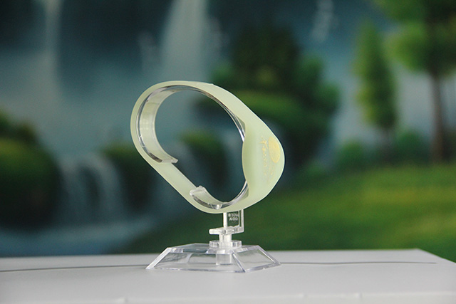 你使用過松緊腕帶潔面刷洗臉嗎 你使用過松緊腕帶潔面刷洗臉嗎