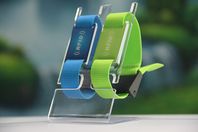 IC腕帶芯片與RFID電子標簽的技術特點