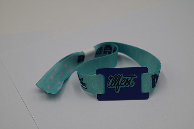 ”NFC技術(shù)，讓雕像說(shuō)話“————全新的藝術(shù)表達(dá)方式