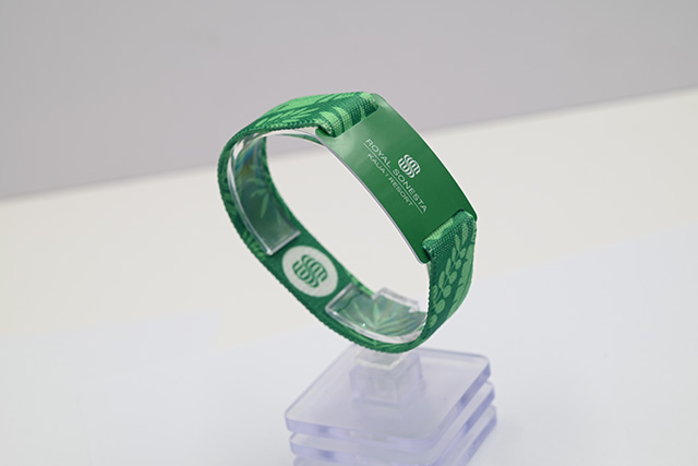 目前醫院使用哪幾種類型的就診卡呢？