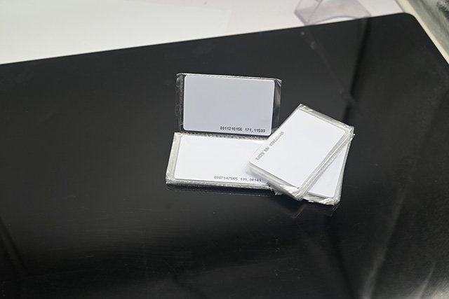 如何利用美發會員卡來留住顧客呢？